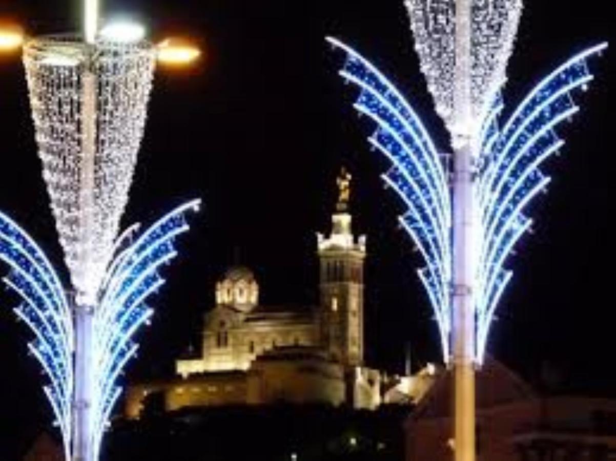 Studio Industriel De Steenia Vieux Port Apartment Marseille Ngoại thất bức ảnh